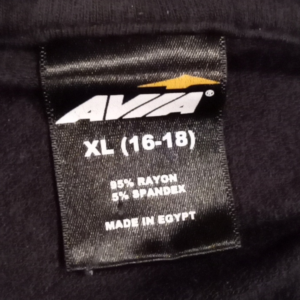 Woman Top. NWOT. Avia. XL - Picture 5 of 5